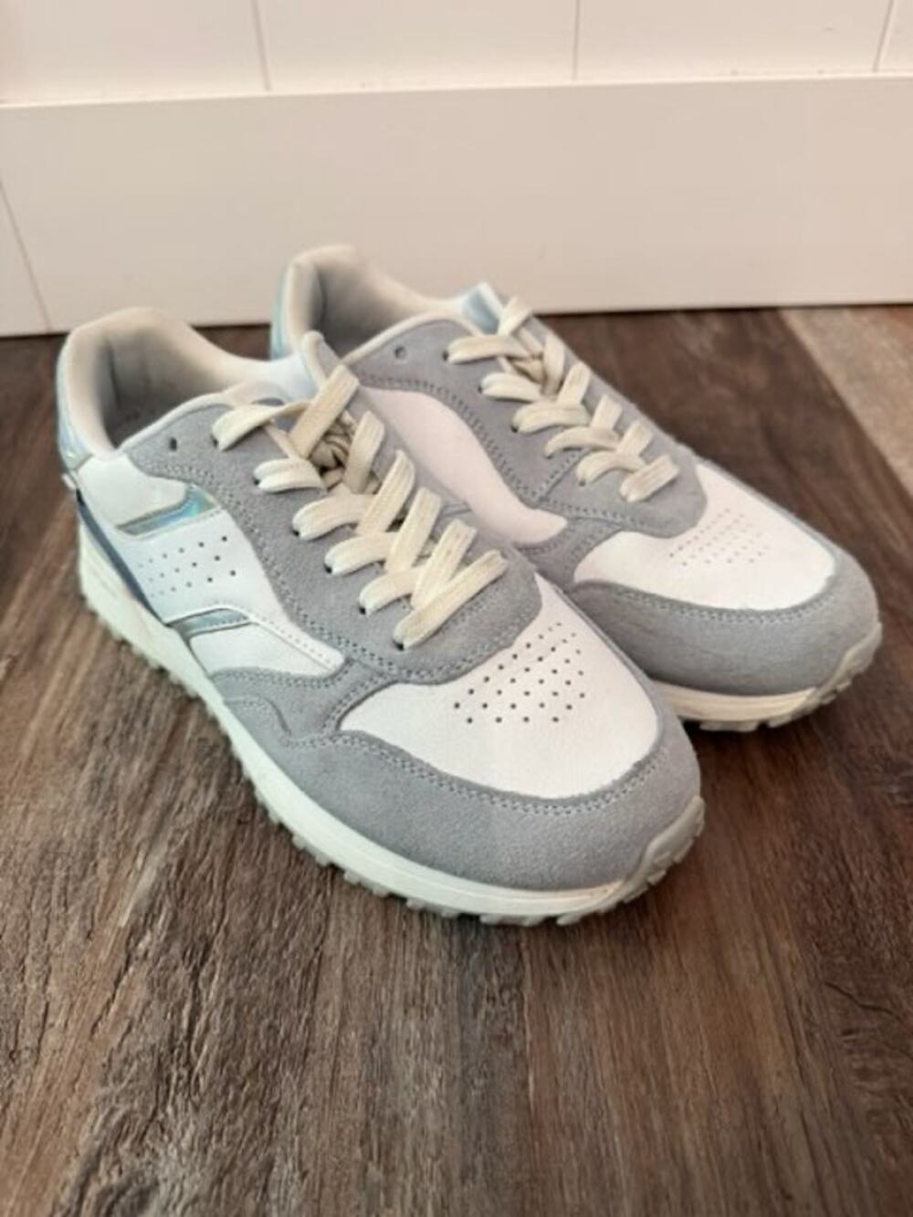 Rieker "R-EVOLUTION" ladies Sz 37 genuine leather trainers white/ocean blue EUC